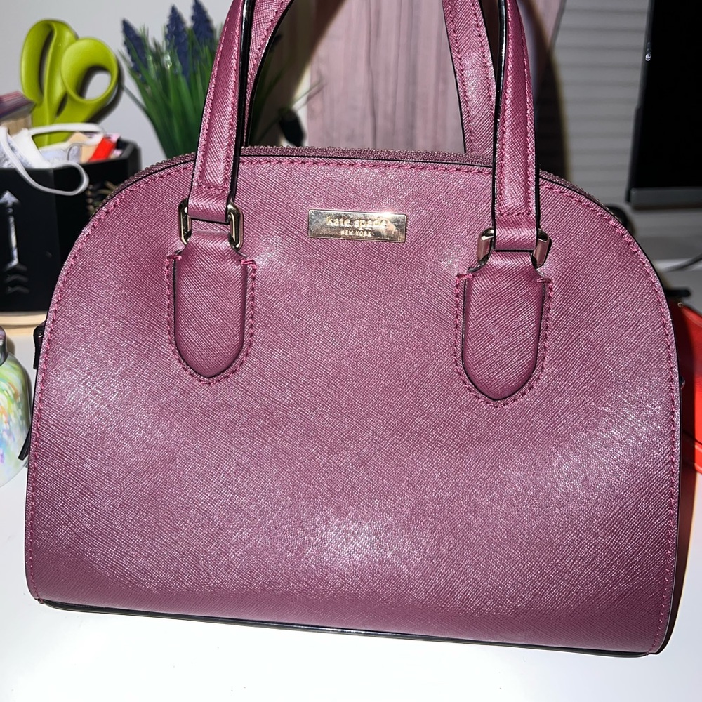Kate Spade small hand bag.